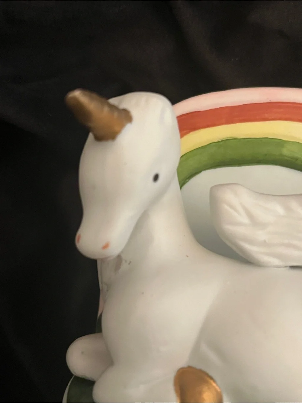 Vintage Unicorn Rainbow Rotating Music Box Figurine – Pastel Floral Nursery Deco
